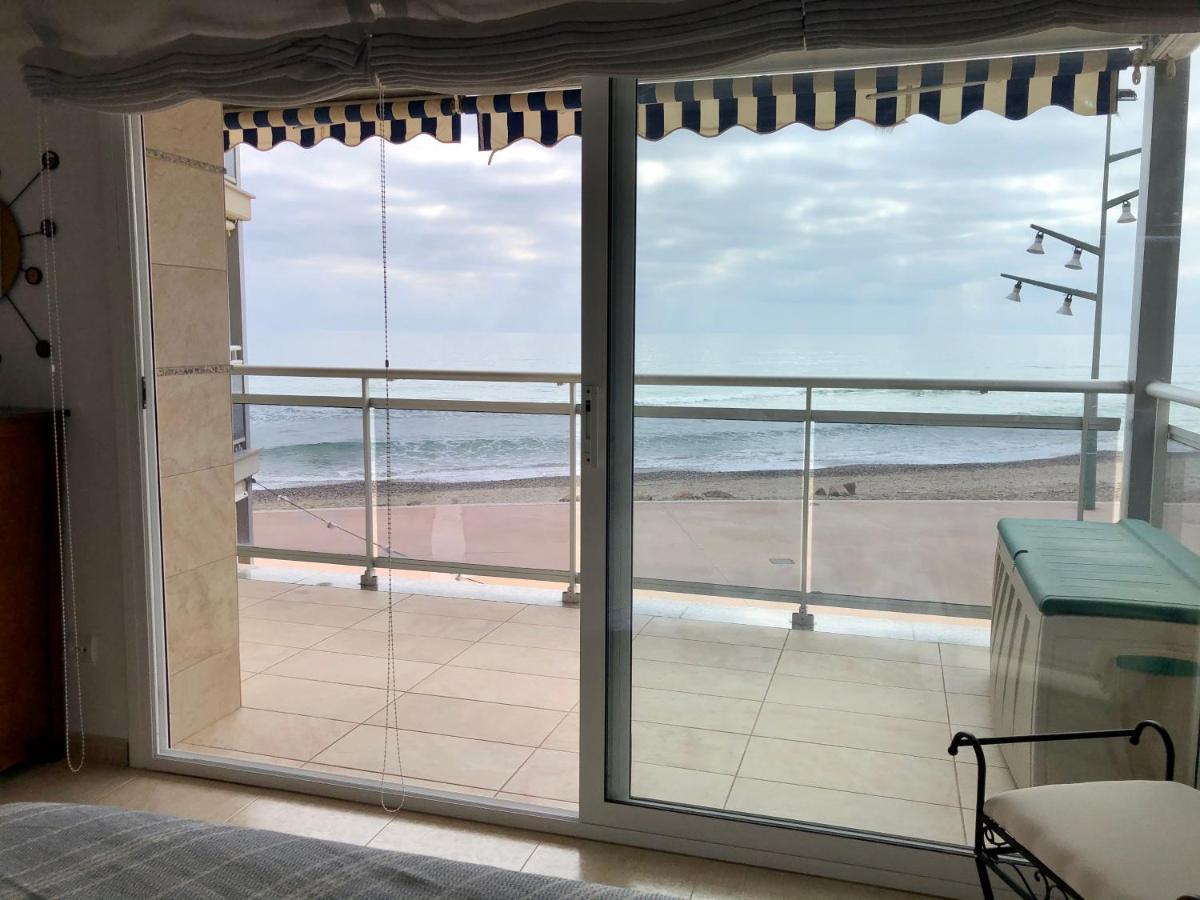 לה פינדה Pineda Beach 1A Linea De Mar & Parking מראה חיצוני תמונה