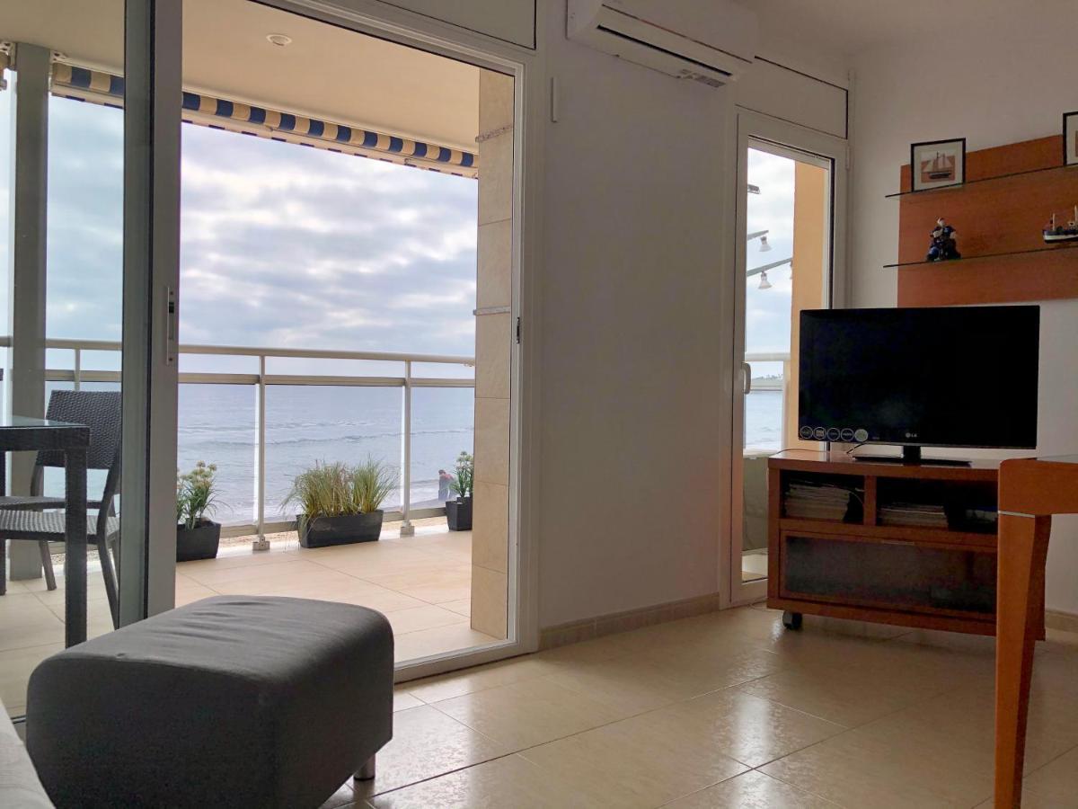 לה פינדה Pineda Beach 1A Linea De Mar & Parking מראה חיצוני תמונה