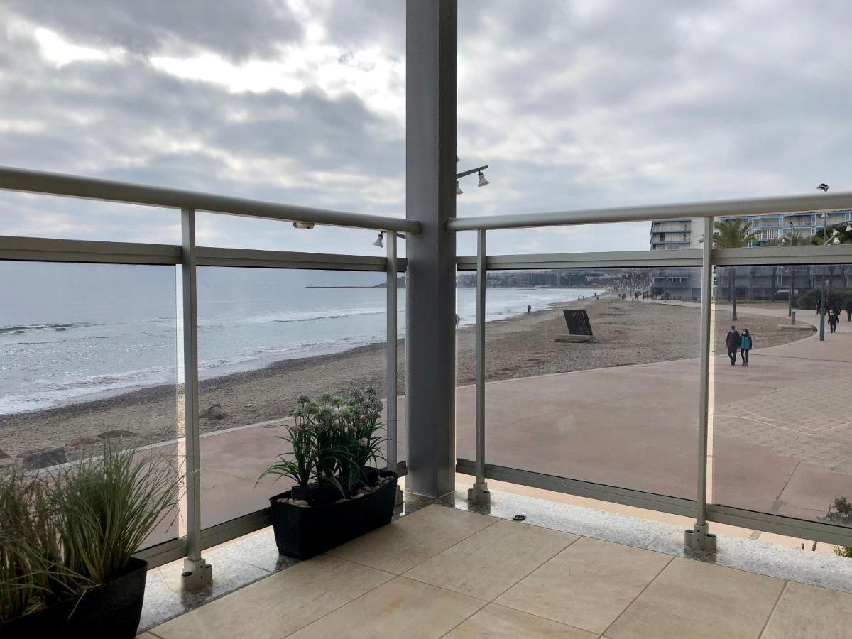 לה פינדה Pineda Beach 1A Linea De Mar & Parking מראה חיצוני תמונה