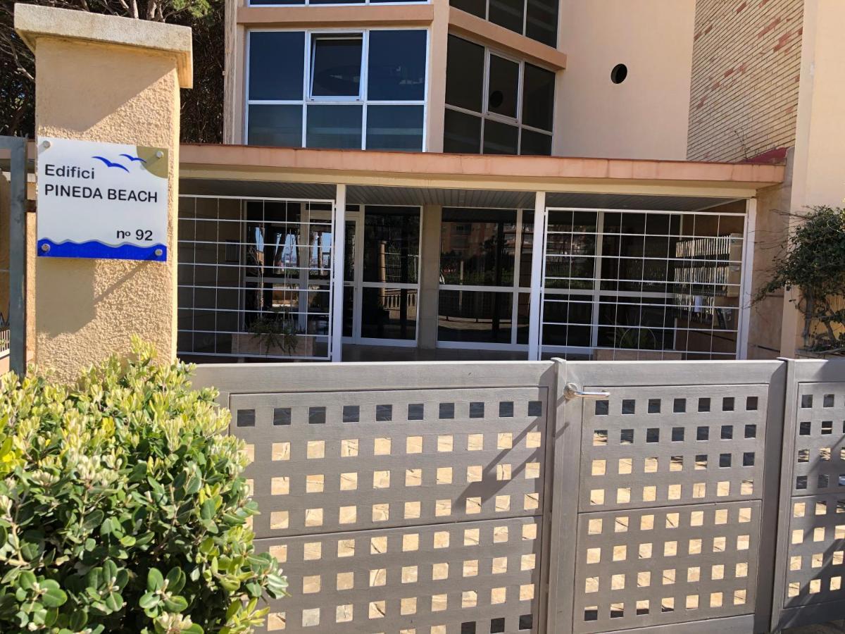 לה פינדה Pineda Beach 1A Linea De Mar & Parking מראה חיצוני תמונה