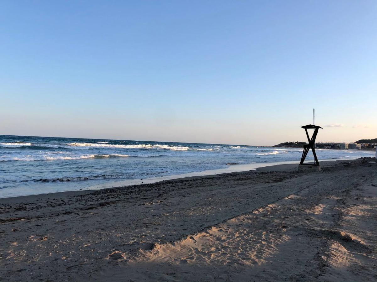 לה פינדה Pineda Beach 1A Linea De Mar & Parking מראה חיצוני תמונה