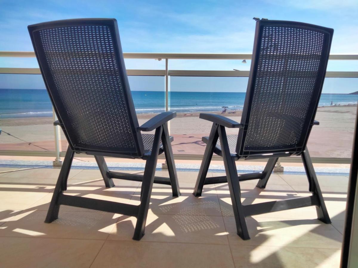 לה פינדה Pineda Beach 1A Linea De Mar & Parking מראה חיצוני תמונה