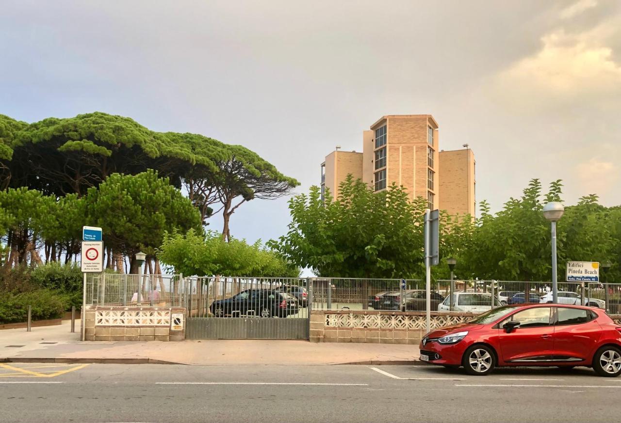 לה פינדה Pineda Beach 1A Linea De Mar & Parking מראה חיצוני תמונה